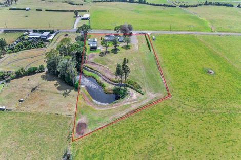 Photo of property in 208 Ngatimaru Road, Tikorangi, Waitara, 4383
