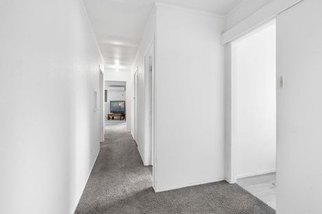 Photo of property in 86 Lindsay Road, Levin, 5510