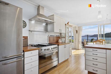 Photo of property in 10a Wharfdale Street, Macandrew Bay, Dunedin, 9014