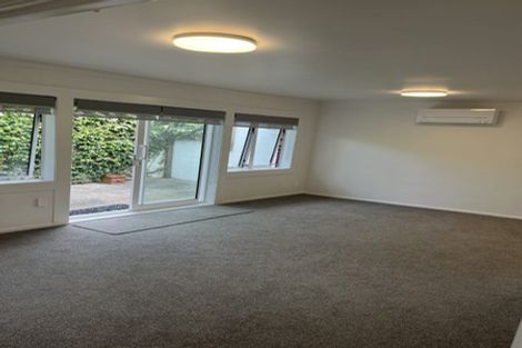 Photo of property in 1/6 Keys Street, Belmont, Auckland, 0622
