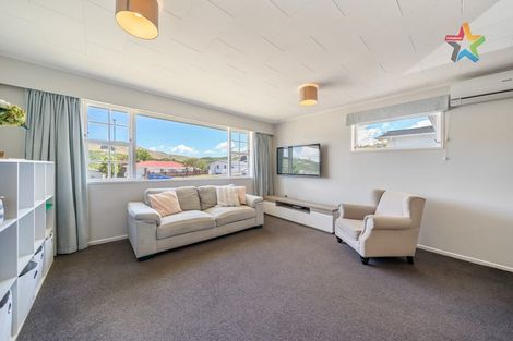 Photo of property in 130 Major Drive, Kelson, Lower Hutt, 5010