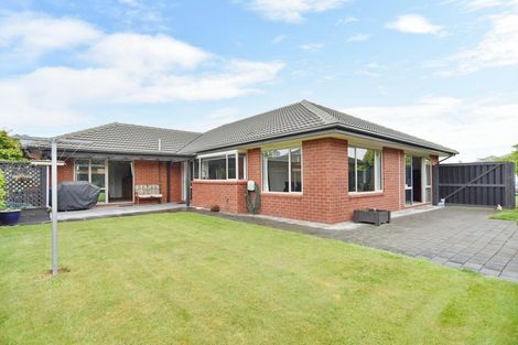 Photo of property in 6 Bering Street, Northwood, Christchurch, 8051