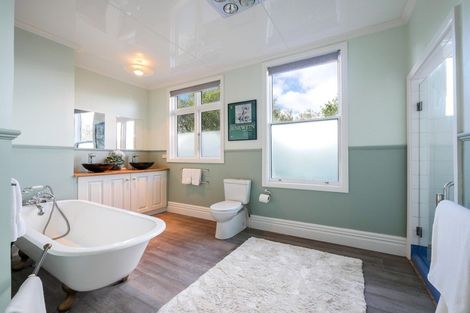 Photo of property in 99 Eglinton Road, Mornington, Dunedin, 9011