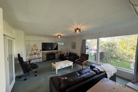 Photo of property in 18 Sunshine Crescent, Kelson, Lower Hutt, 5010