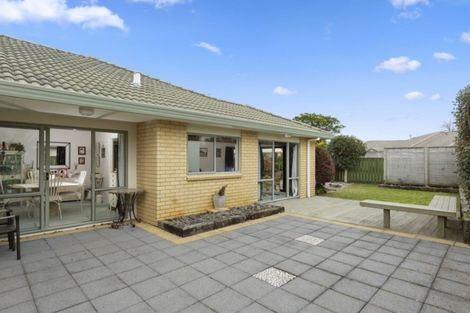 Photo of property in 35 Gardenia Drive, Mount Maunganui, 3116