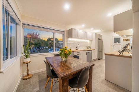 Photo of property in 22 Pasadena Crescent, Totara Park, Upper Hutt, 5018