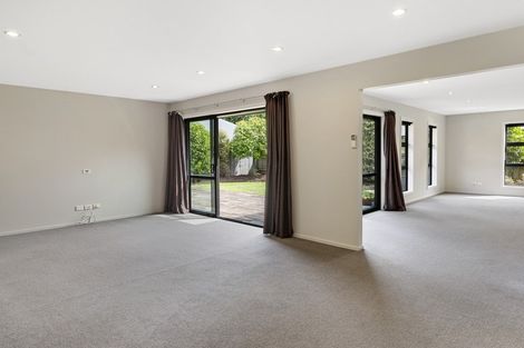 Photo of property in 10 Sunningdale Drive, Stoke, Nelson, 7011