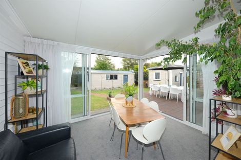 Photo of property in 45 Taupata Street, Redcliffs, Christchurch, 8081