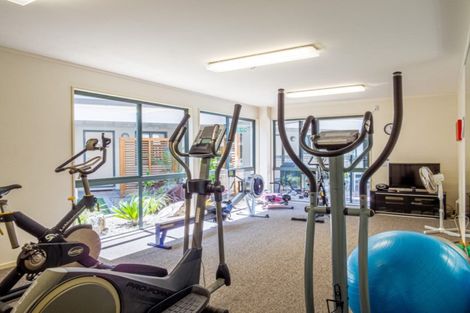 Photo of property in Beachpoint Apartments, 2/5 West End Road, Ohope, 3121