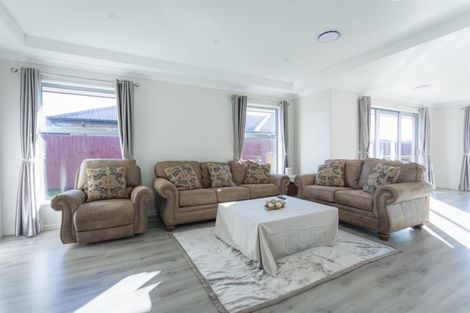 Photo of property in 27 Bradbury Avenue, Rolleston, 7614