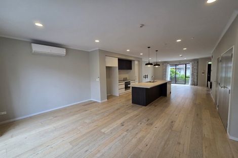 Photo of property in 213 Hobsonville Point Road, Hobsonville, Auckland, 0616