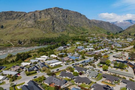 Photo of property in 4 Alluvial Court, Arthurs Point, Queenstown, 9371