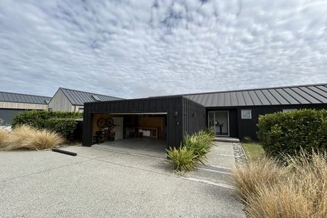 Photo of property in 3 Caithness Court, Jacks Point, Queenstown, 9371