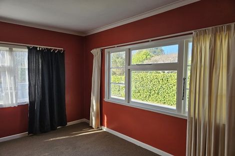 Photo of property in 6 Manuka Street, Hokowhitu, Palmerston North, 4410