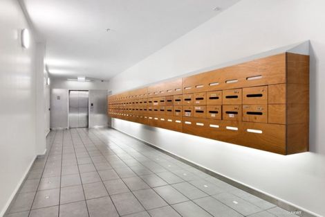 Photo of property in City Lodge, 503/115 Vivian Street, Te Aro, Wellington, 6011