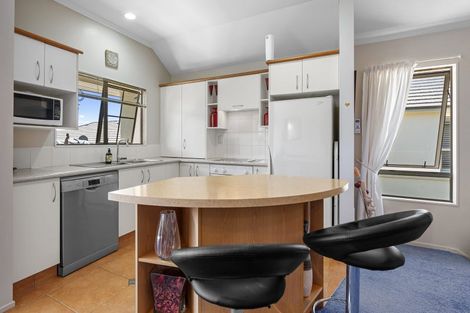 Photo of property in Seacrest, 23/200 Papamoa Beach Road, Papamoa Beach, Papamoa, 3118