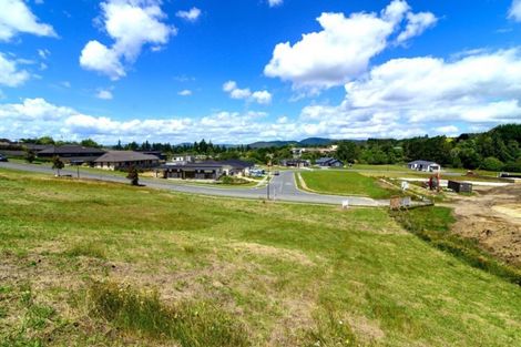 Photo of property in 21 Baxendale Drive, Matipo Heights, Rotorua, 3015