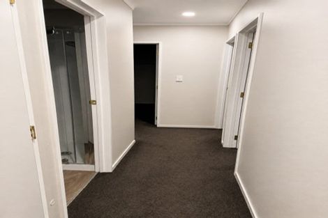 Photo of property in 4b Kimdale Place, Totara Heights, Auckland, 2105