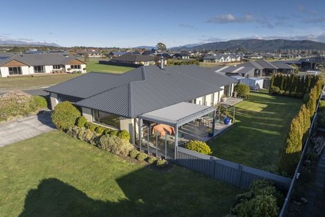 Photo of property in 21 South Arm Drive, Te Anau, 9600