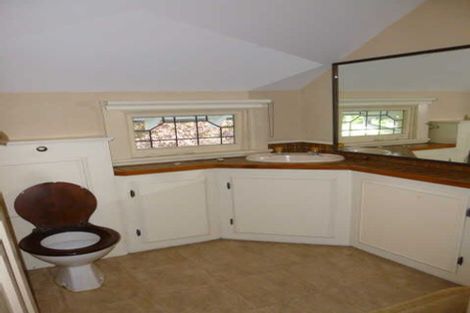 Photo of property in 34 Straven Road, Riccarton, Christchurch, 8011