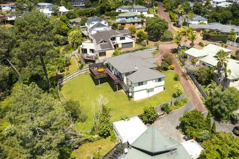Photo of property in 17 Bushglen Court, Browns Bay, Auckland, 0630