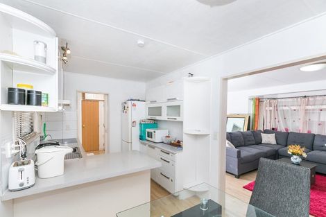 Photo of property in 25c Garland Drive, St Andrews, Hamilton, 3200