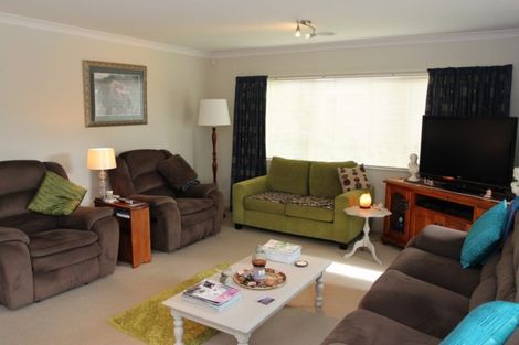 Photo of property in 24 Waerenga Road, Otaki, 5512