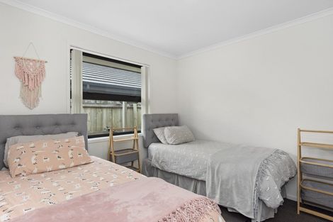 Photo of property in 49 Leet Crescent, Papamoa Beach, Papamoa, 3118