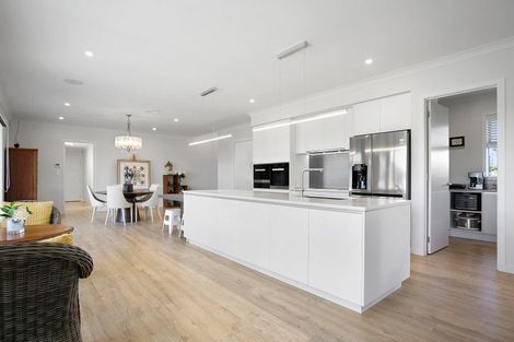 Photo of property in 9 Pukeko Grove, Cambridge, 3434