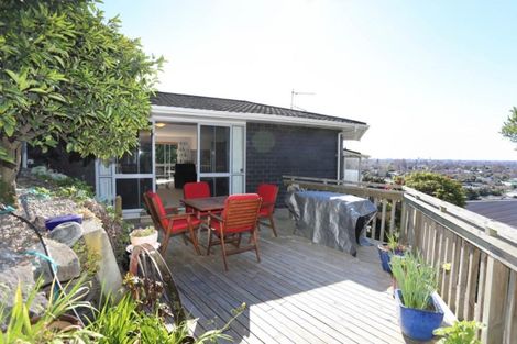 Photo of property in 11 Roseneath Place, Cashmere, Christchurch, 8022
