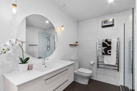 Photo of property in 12 Scotston Avenue, St Albans, Christchurch, 8052