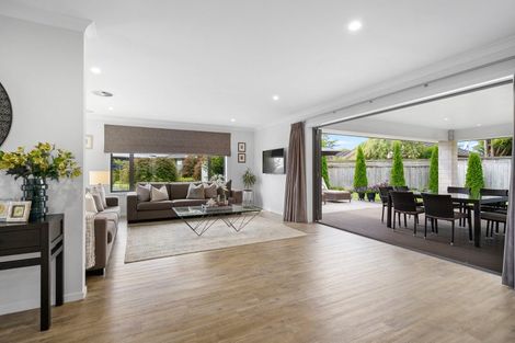 Photo of property in 17 Henry Bell Close, Leamington, Cambridge, 3432