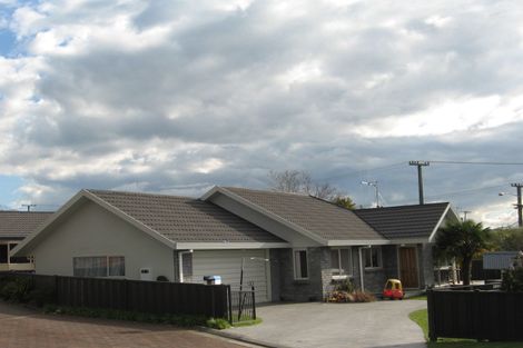 Photo of property in 14 Ryegrass Dell, Welcome Bay, Tauranga, 3112