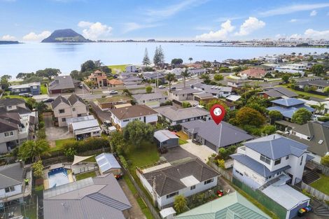 Photo of property in 19a Crescent Road, Otumoetai, Tauranga, 3110