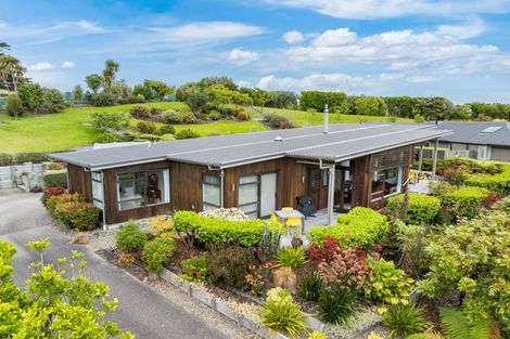 Photo of property in 6 Ferndale Drive, Waikanae, 5036