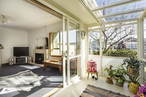 Photo of property in 127 Bay View Road, South Dunedin, Dunedin, 9012