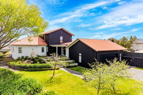 Photo of property in 10 Franklin Terrace, Havelock North, 4130