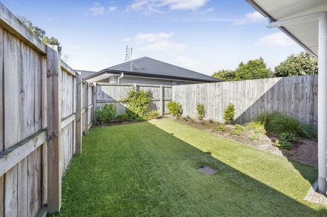 Photo of property in 2/23 Montgomery Crescent, Bader, Hamilton, 3206