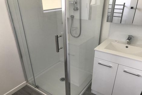 Photo of property in 4 Olive Crescent, Papatoetoe, Auckland, 2025