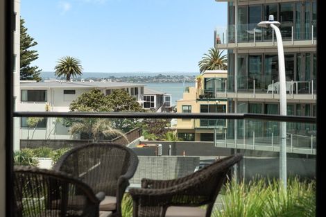 Photo of property in 1/11p Maunganui Road, Mount Maunganui, 3116