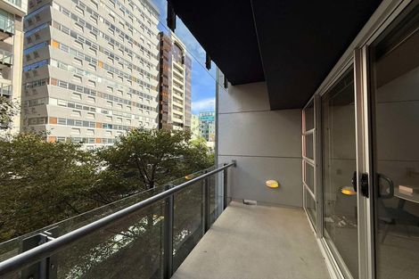Photo of property in Gerondis Bldg Apartments, 305/60 Willis Street, Wellington Central, Wellington, 6011