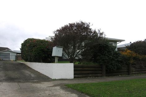 Photo of property in 31 Karamea Crescent, Kelvin Grove, Palmerston North, 4414