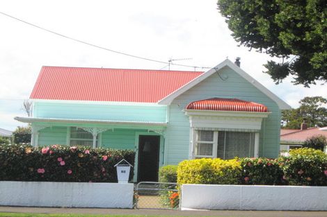 Photo of property in 67 Govett Avenue, Frankleigh Park, New Plymouth, 4310