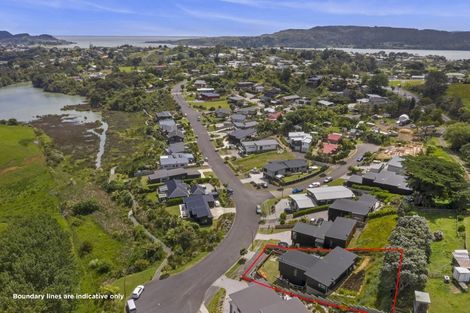 Photo of property in 36 Robertson Street, Raglan, 3225