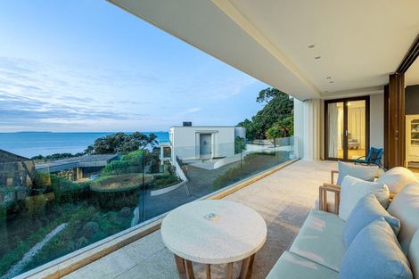 Photo of property in 2/214a Lake Road, Hauraki, Auckland, 0622