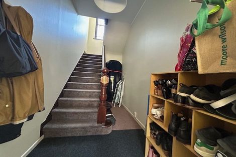 Photo of property in 6 Burnell Avenue, Thorndon, Wellington, 6011