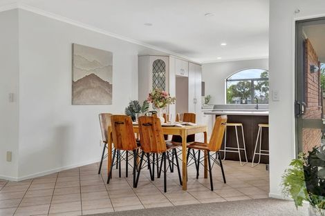 Photo of property in 11 Tuirangi Street, Flagstaff, Hamilton, 3210