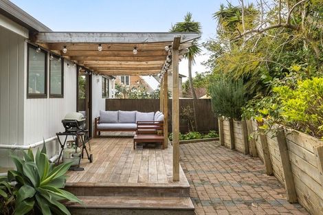 Photo of property in 50 Swann Beach Road, Stanmore Bay, Whangaparaoa, 0932