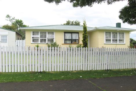 Photo of property in 16 Thomas Road, Mangere, Auckland, 2022