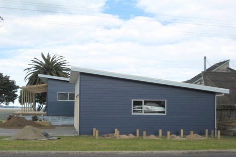 Photo of property in 59 Manaia Road, Tairua, 3508